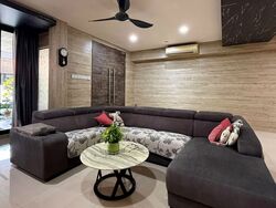 Hillside Terrace (D19), Terrace #574437481